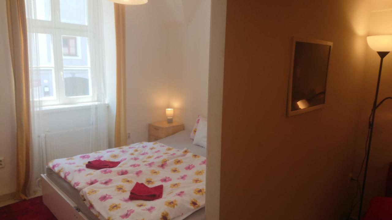 Gran Hostel Banská Bystrica Dış mekan fotoğraf