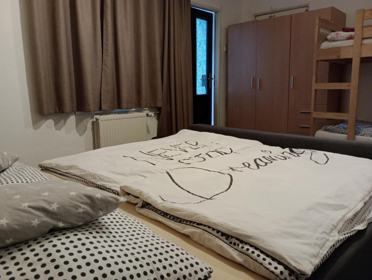 Gran Hostel Banská Bystrica Dış mekan fotoğraf