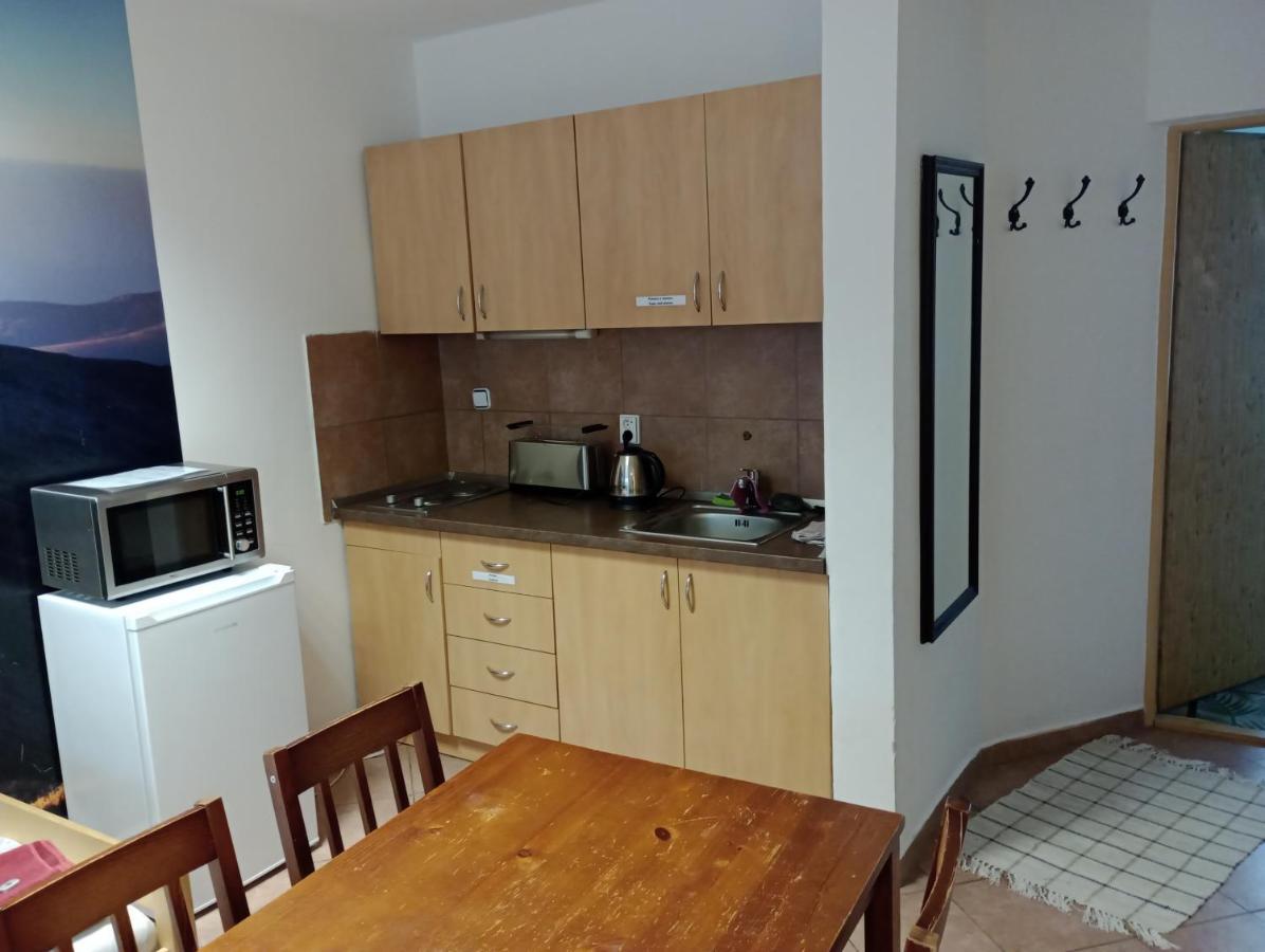 Gran Hostel Banská Bystrica Dış mekan fotoğraf